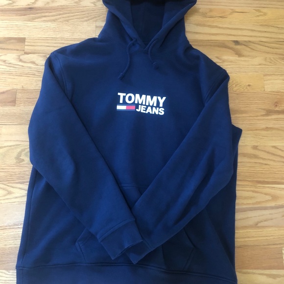 Lot of Two Tommy Hilfiger Size XL Tommy Jeans - Picture 3 of 5